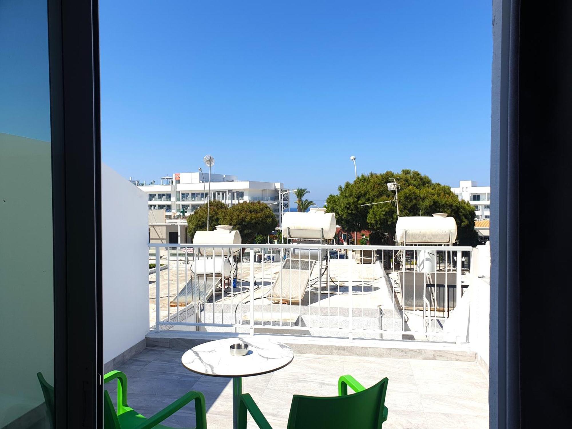 דירות פרוטאראס Leucolla Hill & Sea מראה חיצוני תמונה